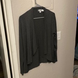 Amour Vert lightweight gray cardigan- size small